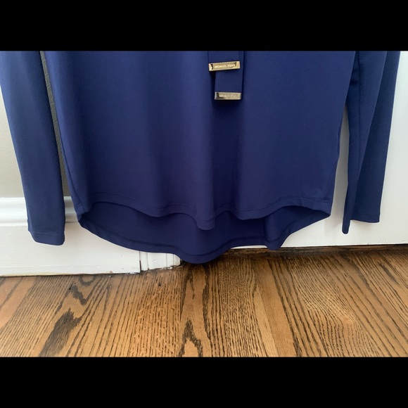 MK long sleeve shirt - Picture 5 of 10